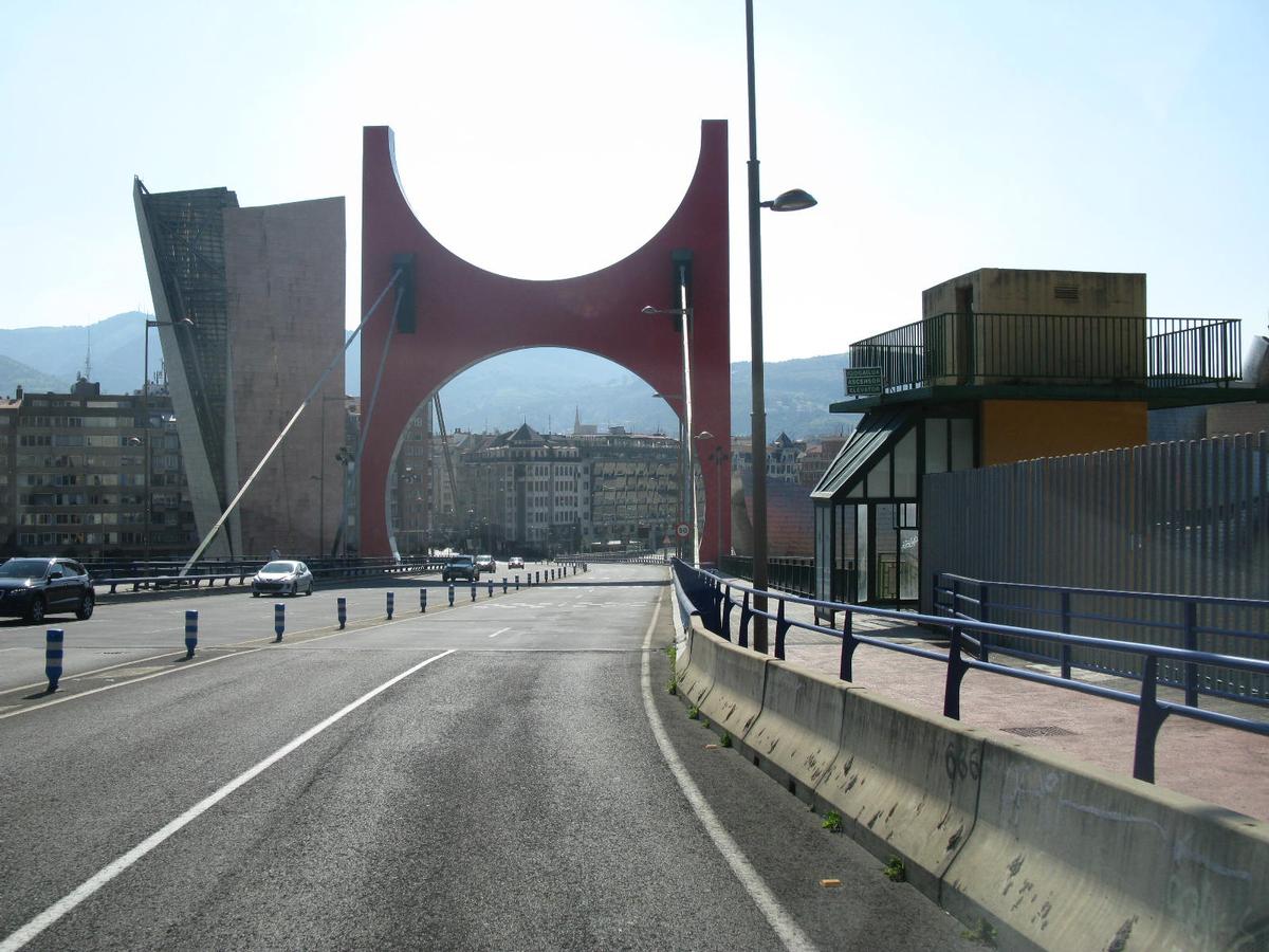 Bilbao, Puente de la Salve 