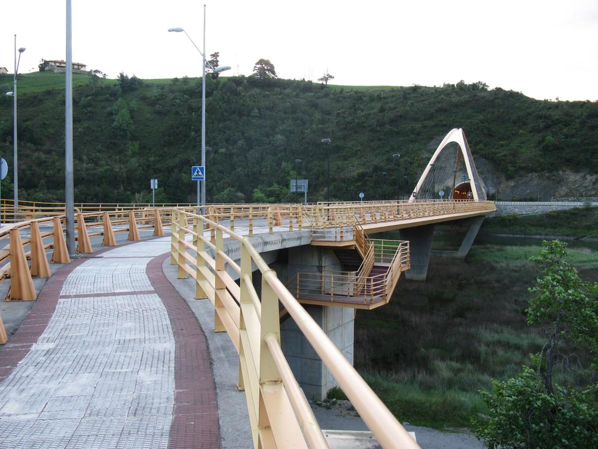 Pont sur le río Deba 