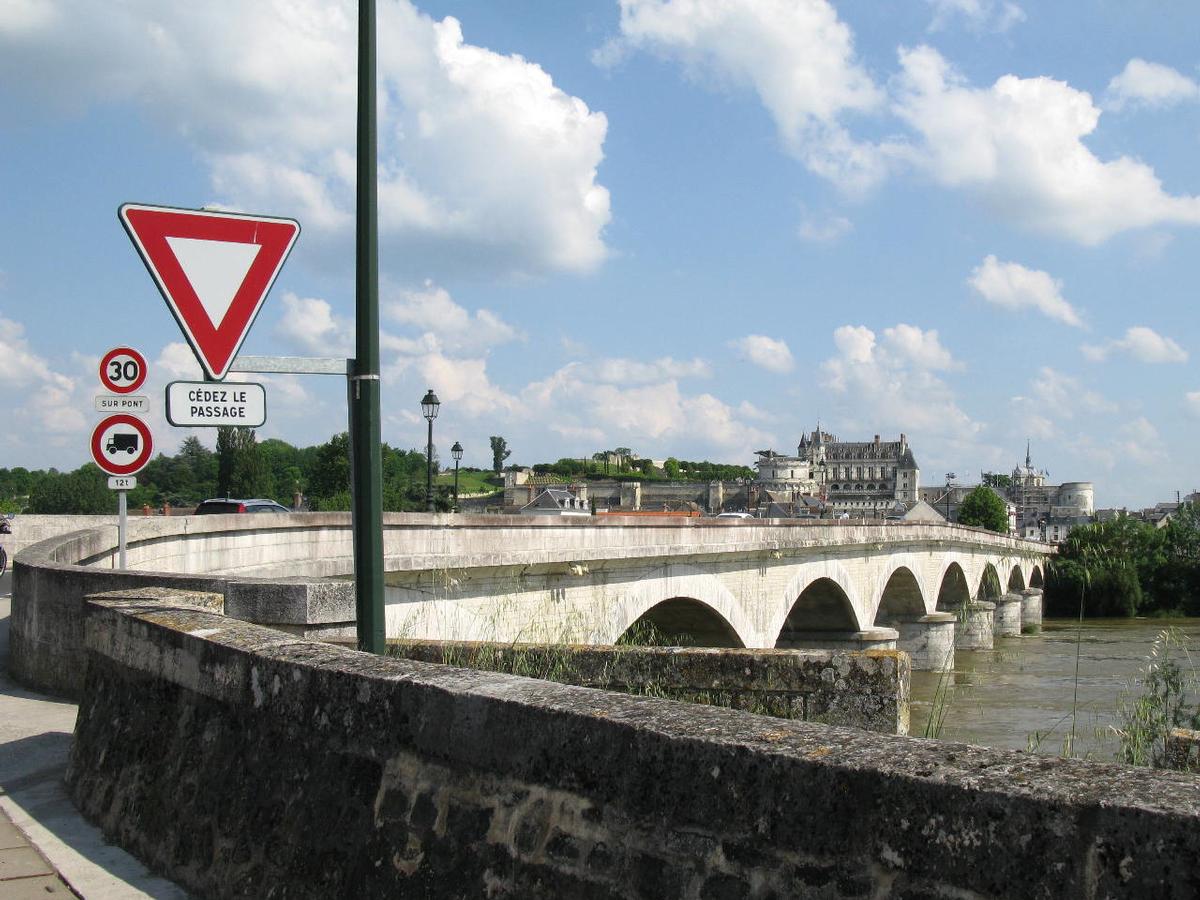 Amboise, Loire-Brücke 