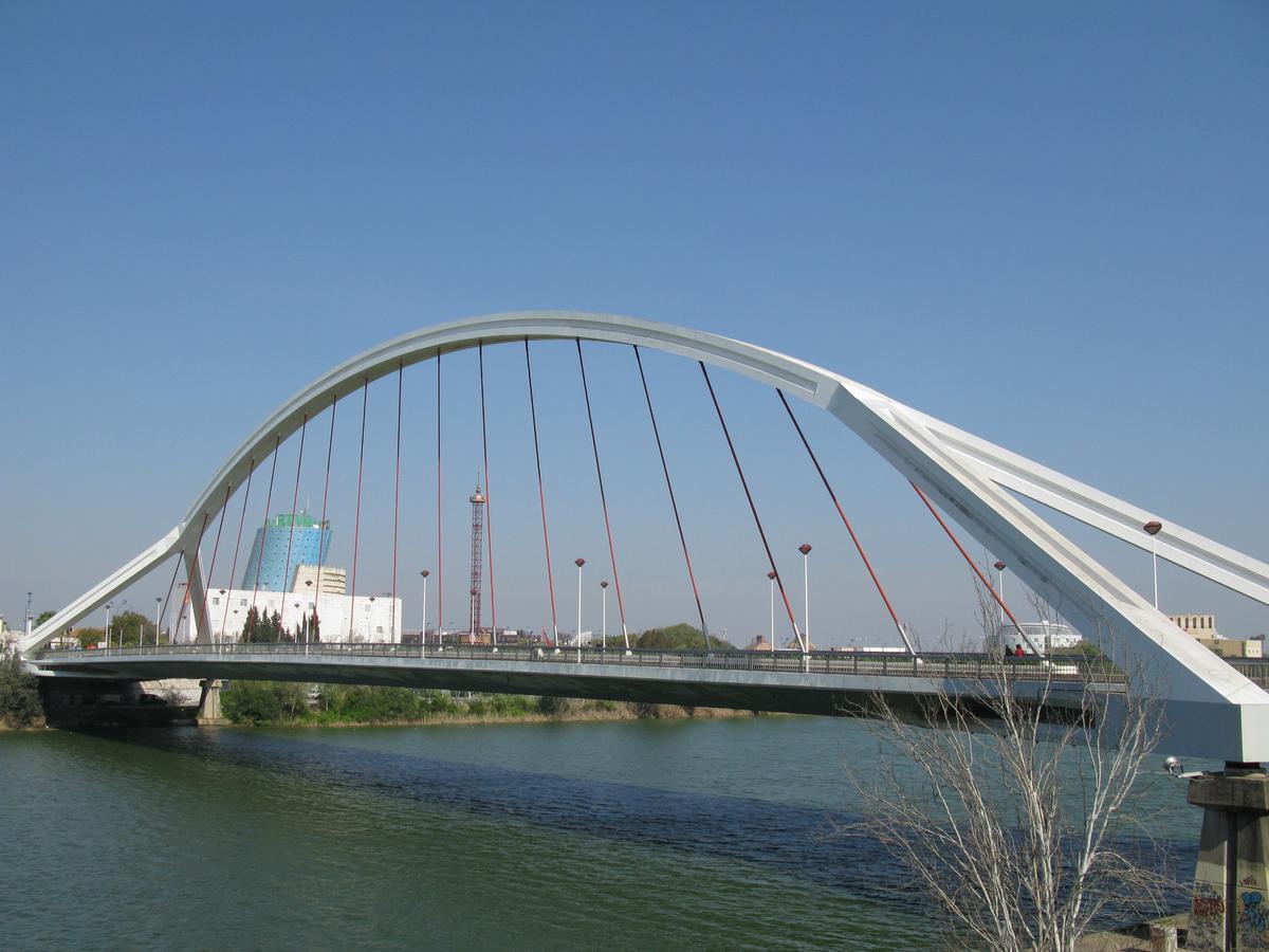La Barqueta Bridge 
