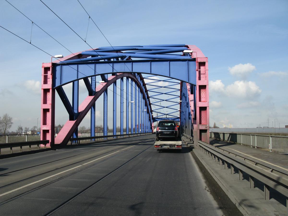 Duisburg, Oberbürgermeister-Lehr-Brücke 
