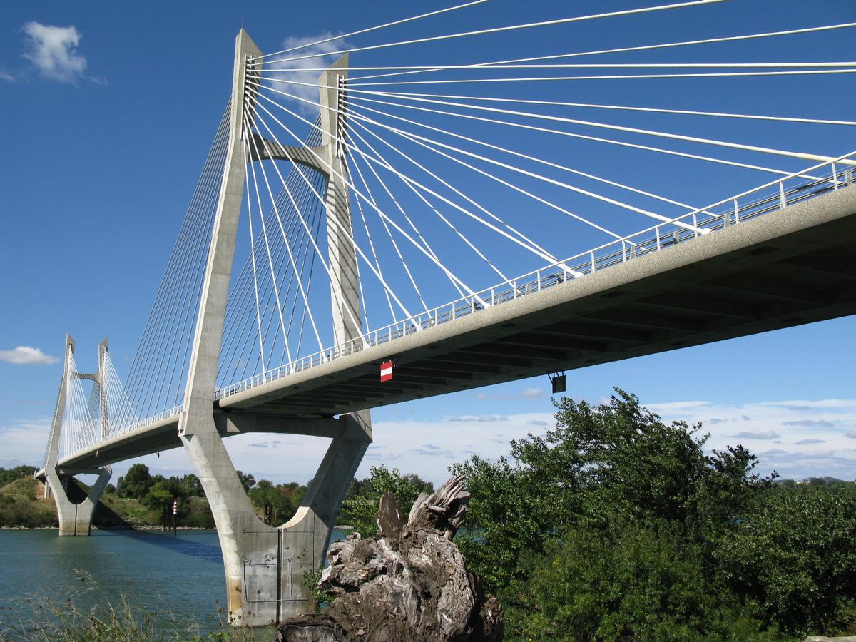 Beaucaire-Tarascon, Rhône-Brücke 