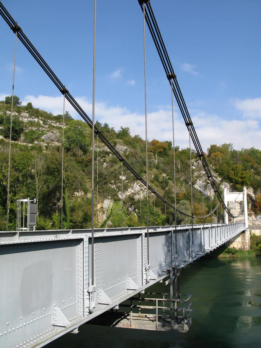 Yenne, Rhône-Brücke 