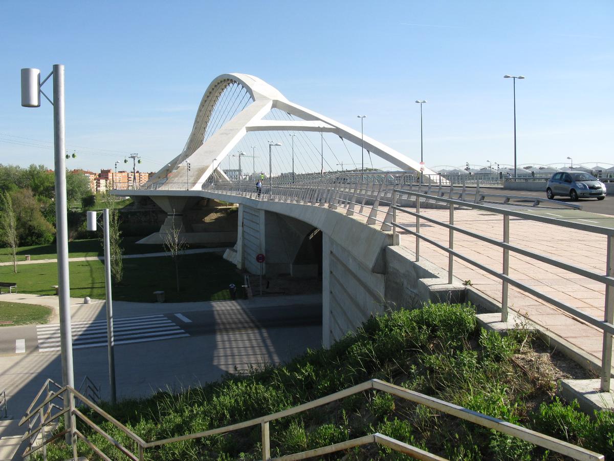 Zaragoza, Puente Tercer Milenio 