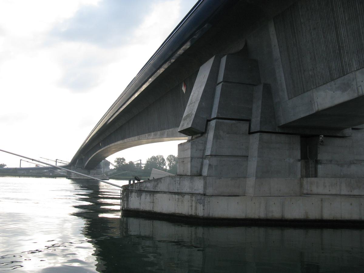 Pierre-Pflimlin Bridge 