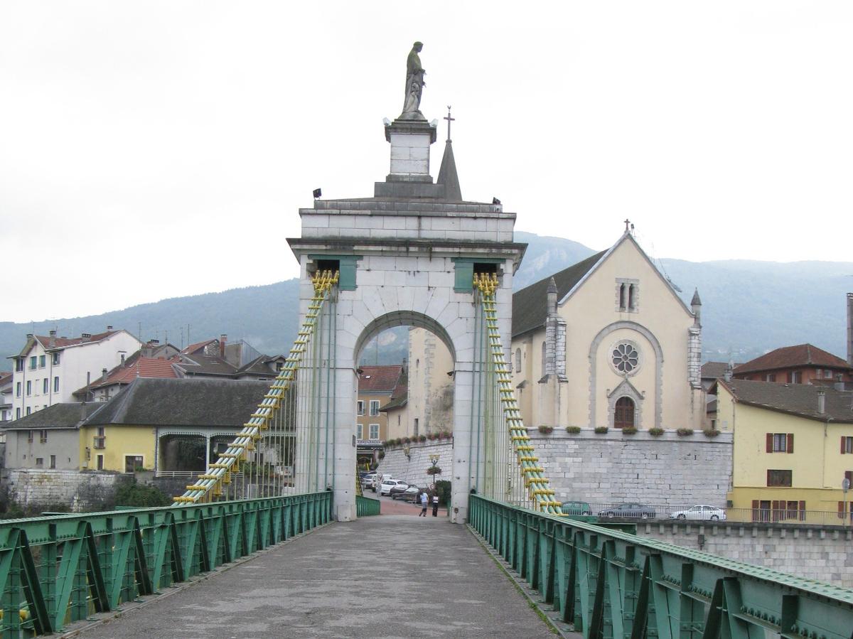 Pont de la Vierge noire 
