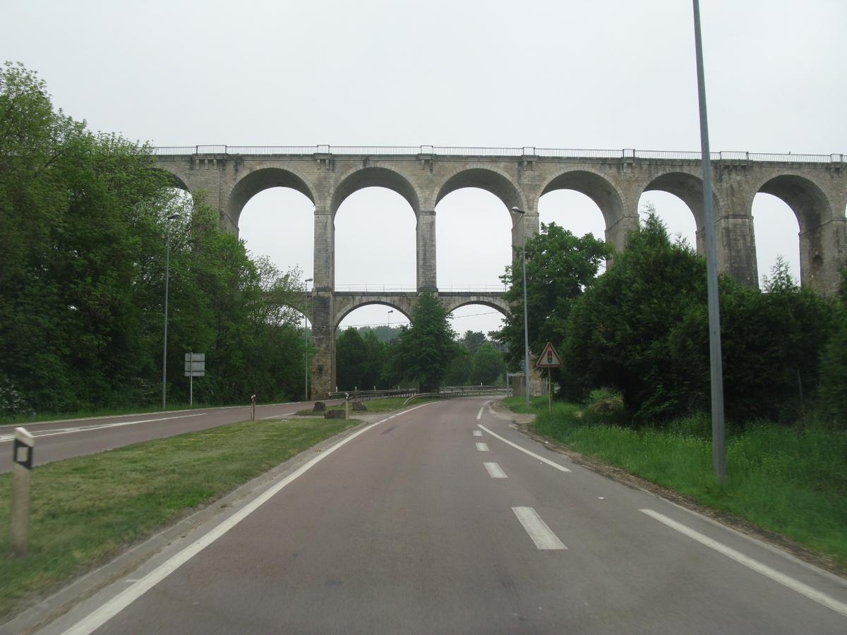 Chaumont, Eisenbahnviadukt 