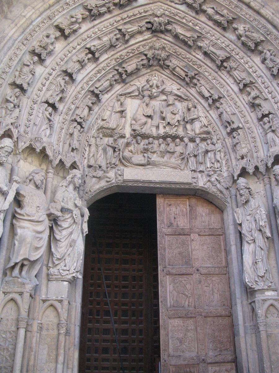 León, Kathedrale, Seitenportal 