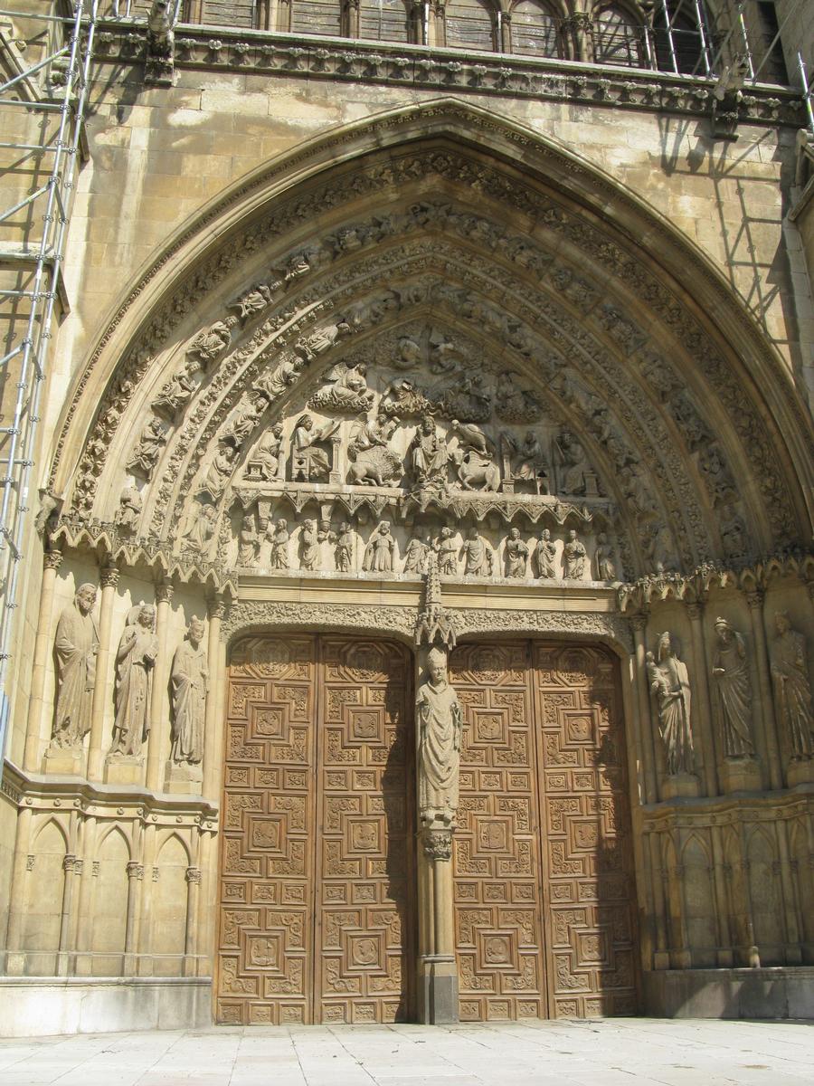 León, Kathedrale, Südseite 