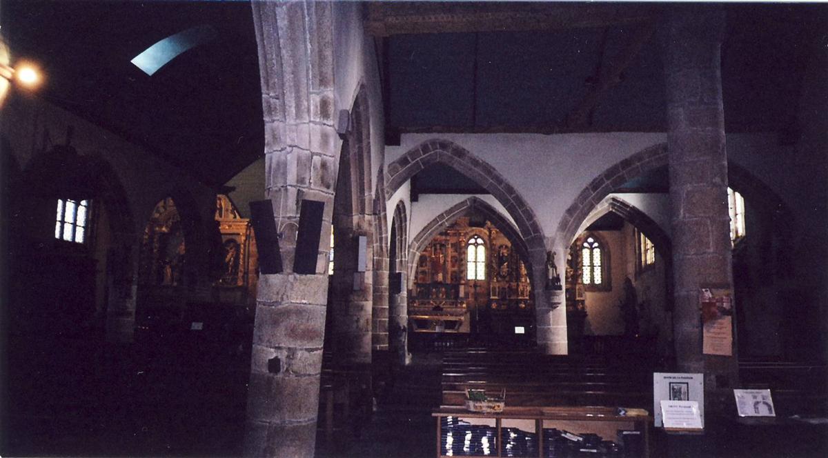 Eglise Saint-Miliau et enclos paroissial 