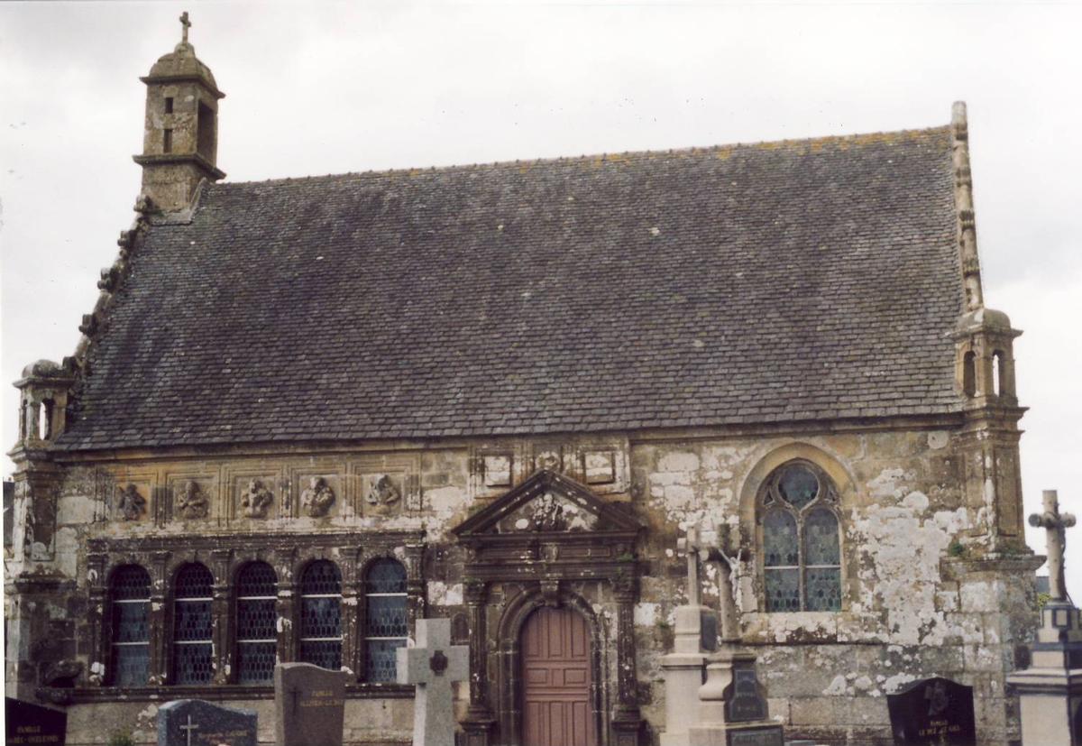 Eglise Saint-Pierre et enclos paroissial 