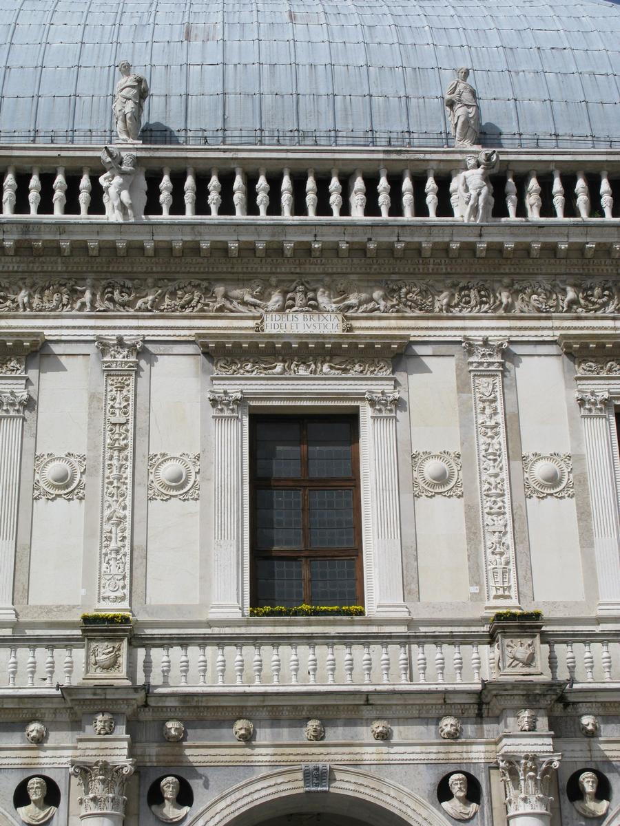 Brescia, Palazzo della Loggia 