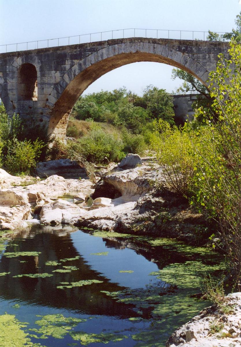 Pont Julien (nahe Apt, Provence) 