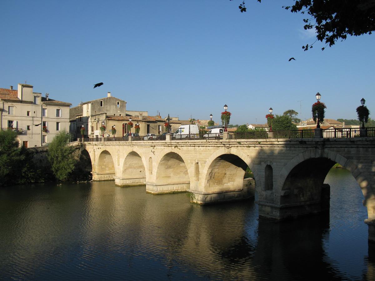 Pont romain de Sommières 