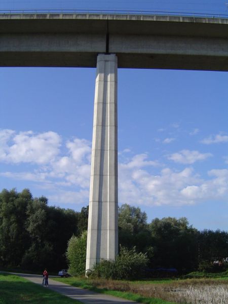 Bauerbachtalbrücke 