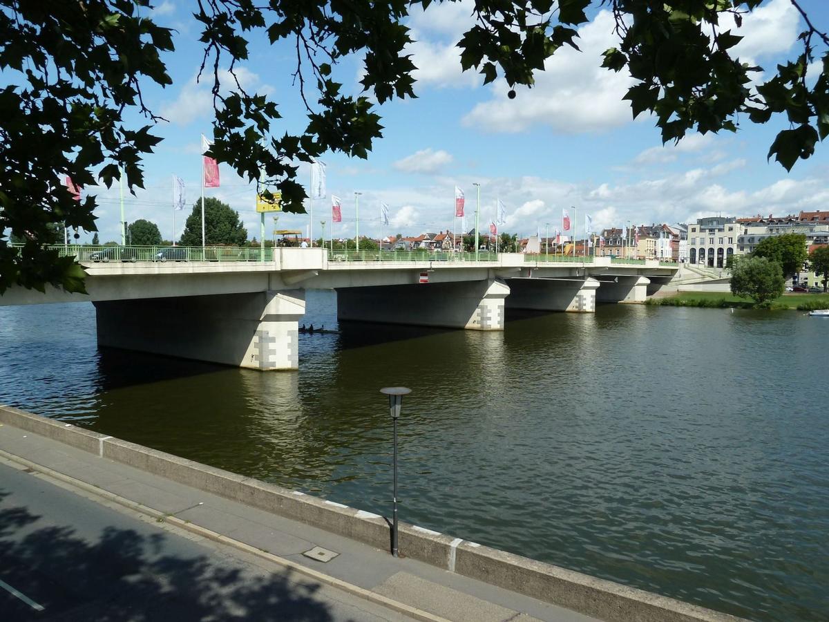 Pont Theodor Heuss 