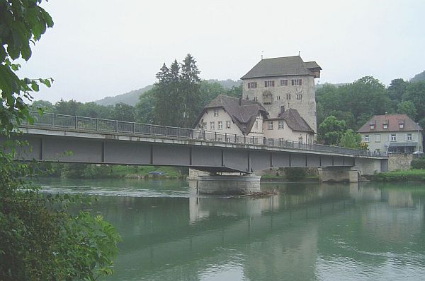 Pont de Kaiserstuhl sur le Rhin 