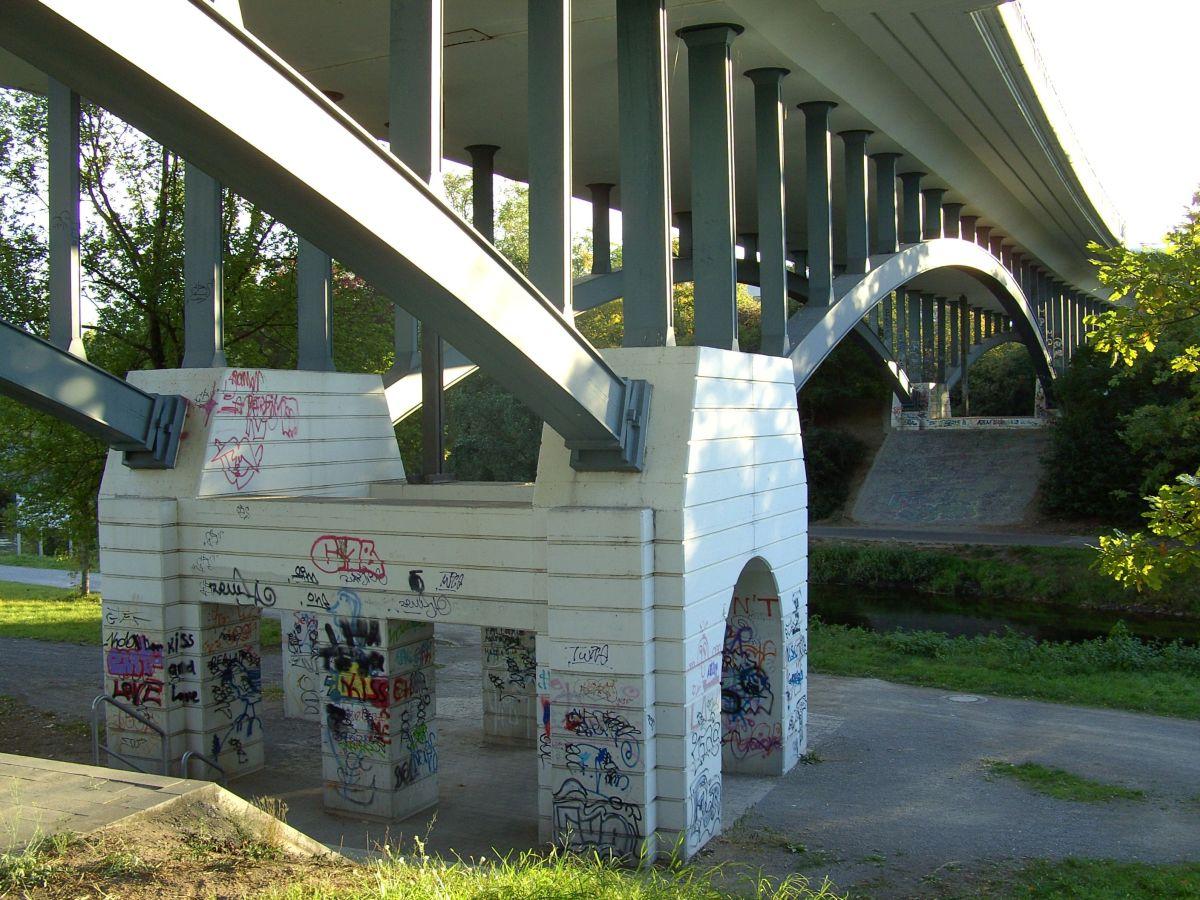 Albgrün Bridge 