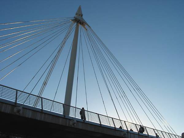 Hungerford Pedestrian Bridge, London 