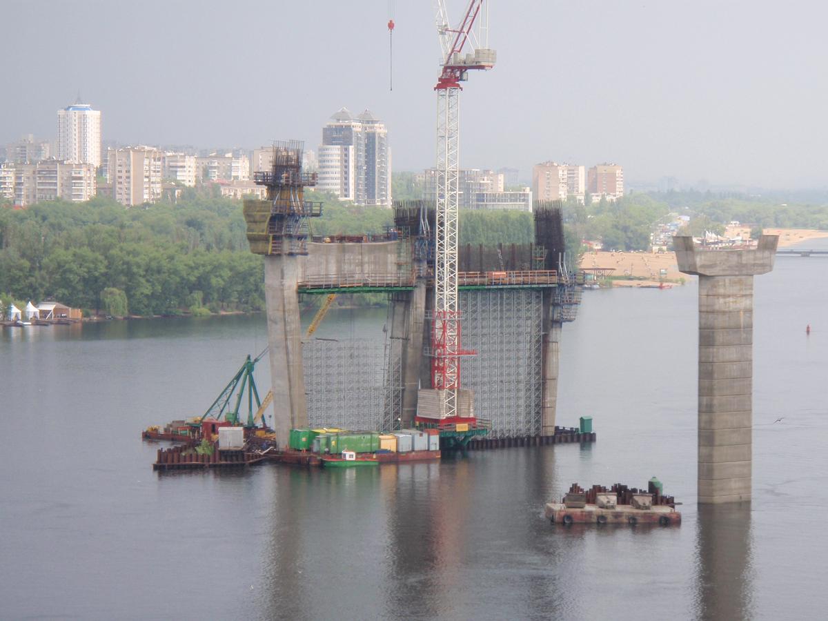 New Zaporizhia Dnepr Bridge 