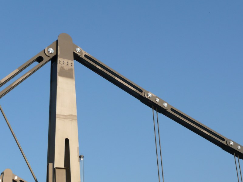 Kettenbrücke Detail Pylon 