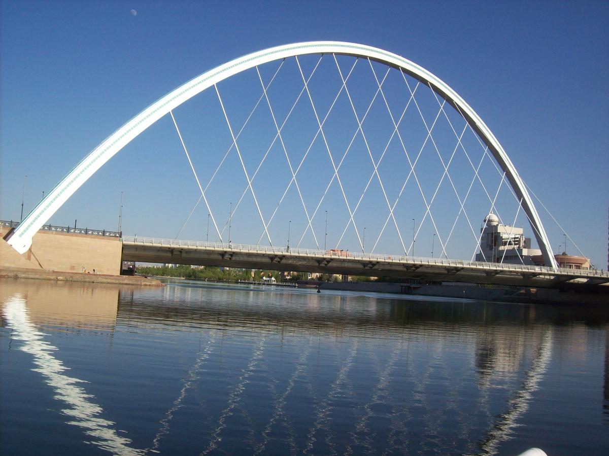 Bogenbrücke Astana 