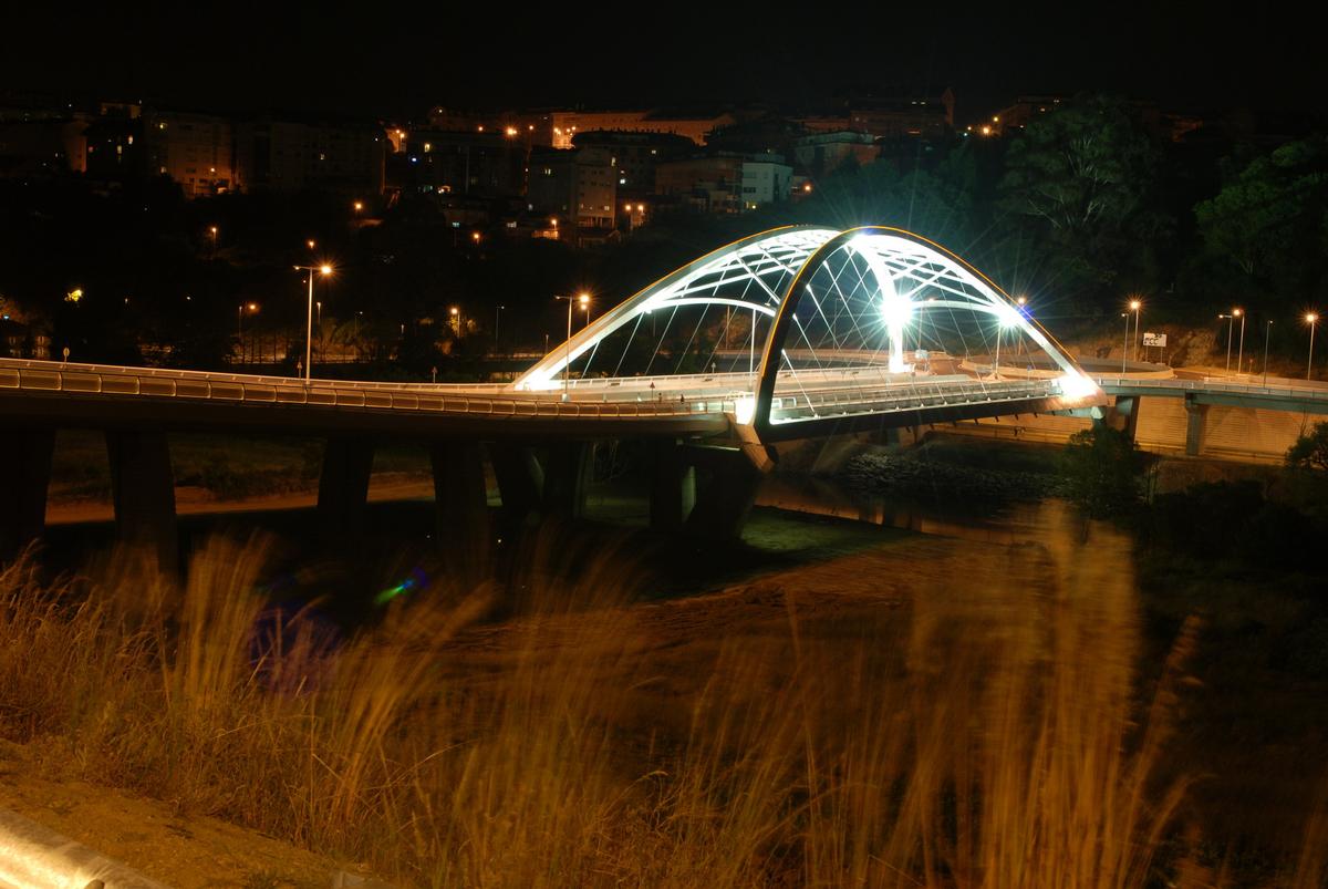 Pont sur le Miño 