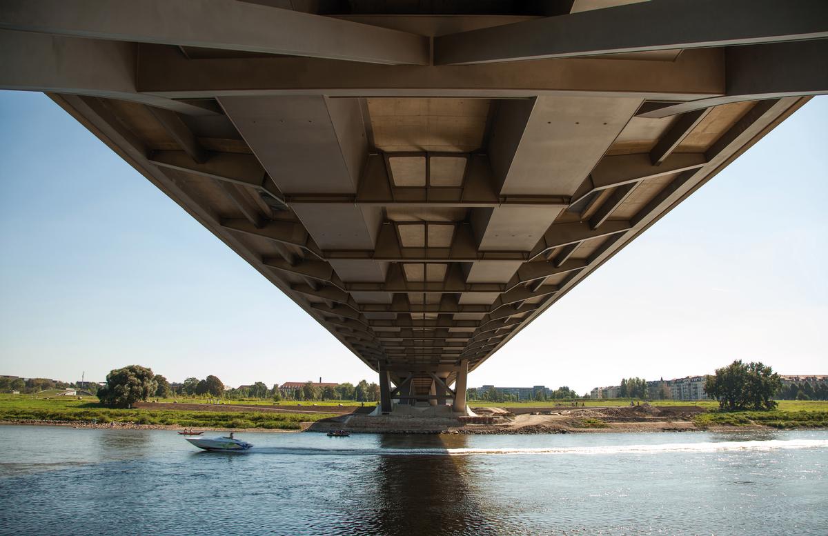 Waldschlößchenbrücke 