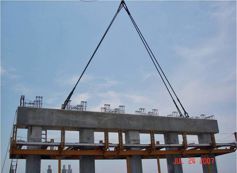Precast reinforced concrete caps designed with LEAP RC-PIER were used for the majority of the spans 