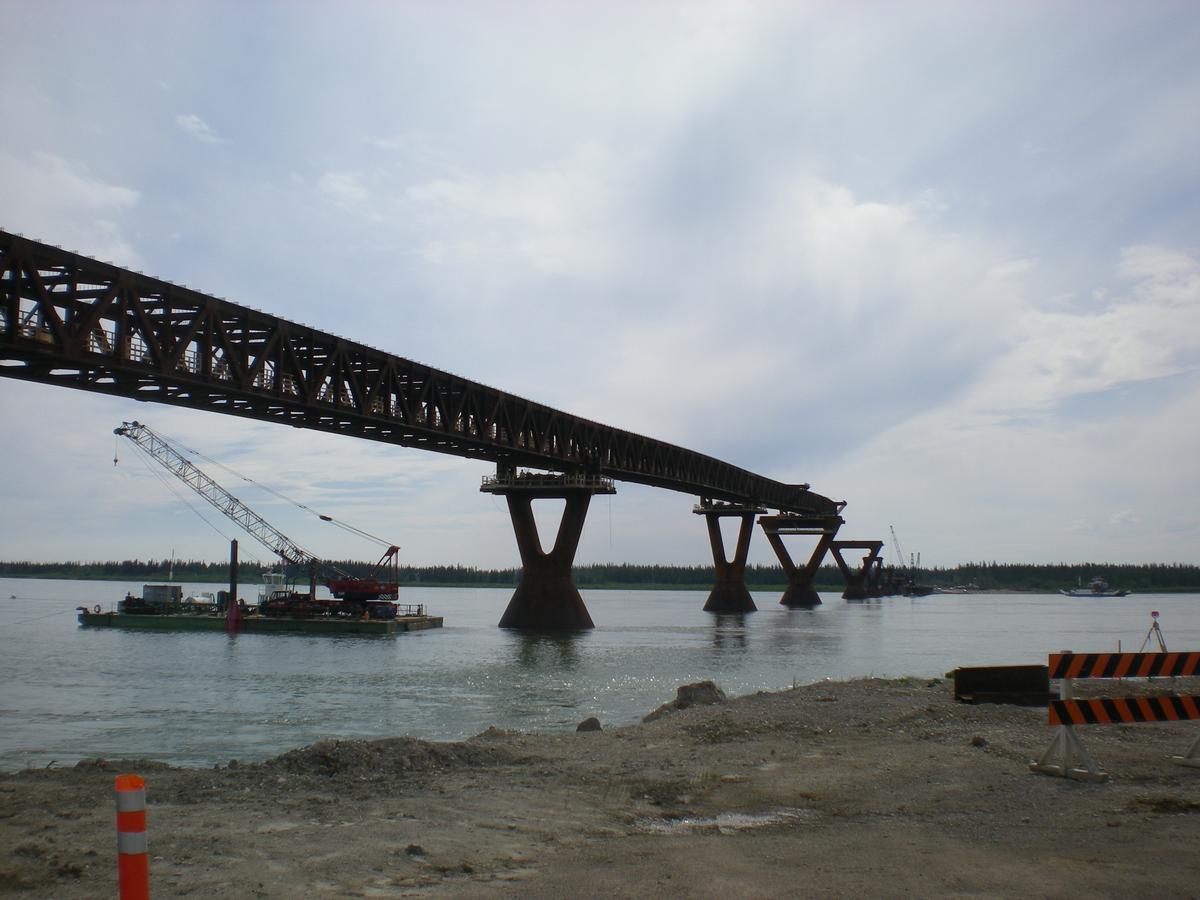 Deh Cho Bridge 
