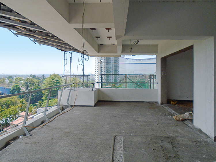 Die 5 m auskragenden Balkone benötigen eine hohe Tragfähigkeit, um die Lasten der geplanten Bepflanzungen aufnehmen zu können. Die 5 m auskragenden Balkone benötigen eine hohe Tragfähigkeit, um die Lasten der geplanten Bepflanzungen aufnehmen zu können.