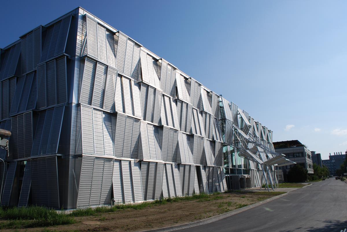 Mechanics Hall (ME) at EPFL 