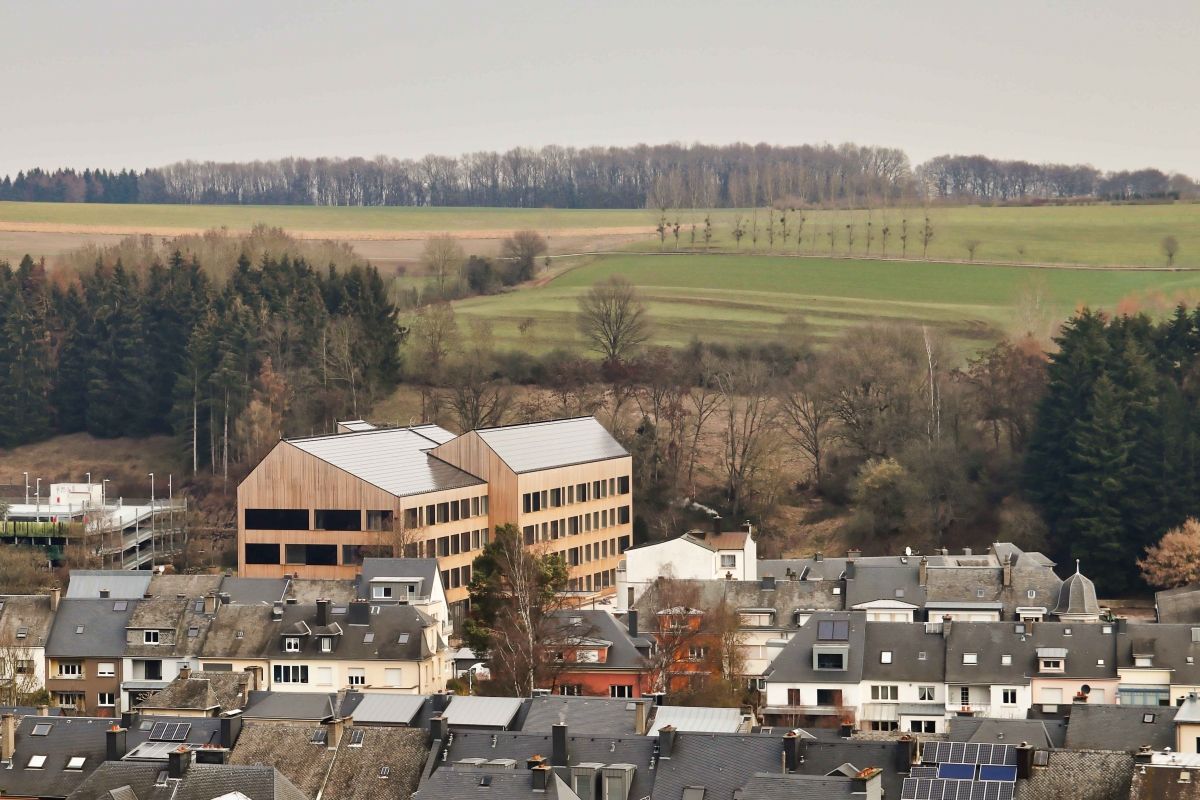 Lycée technique pour professions de santé Ettelbrück bildet mit knapp 9.000 Einwohnern eines von drei Zentren in Luxemburg.