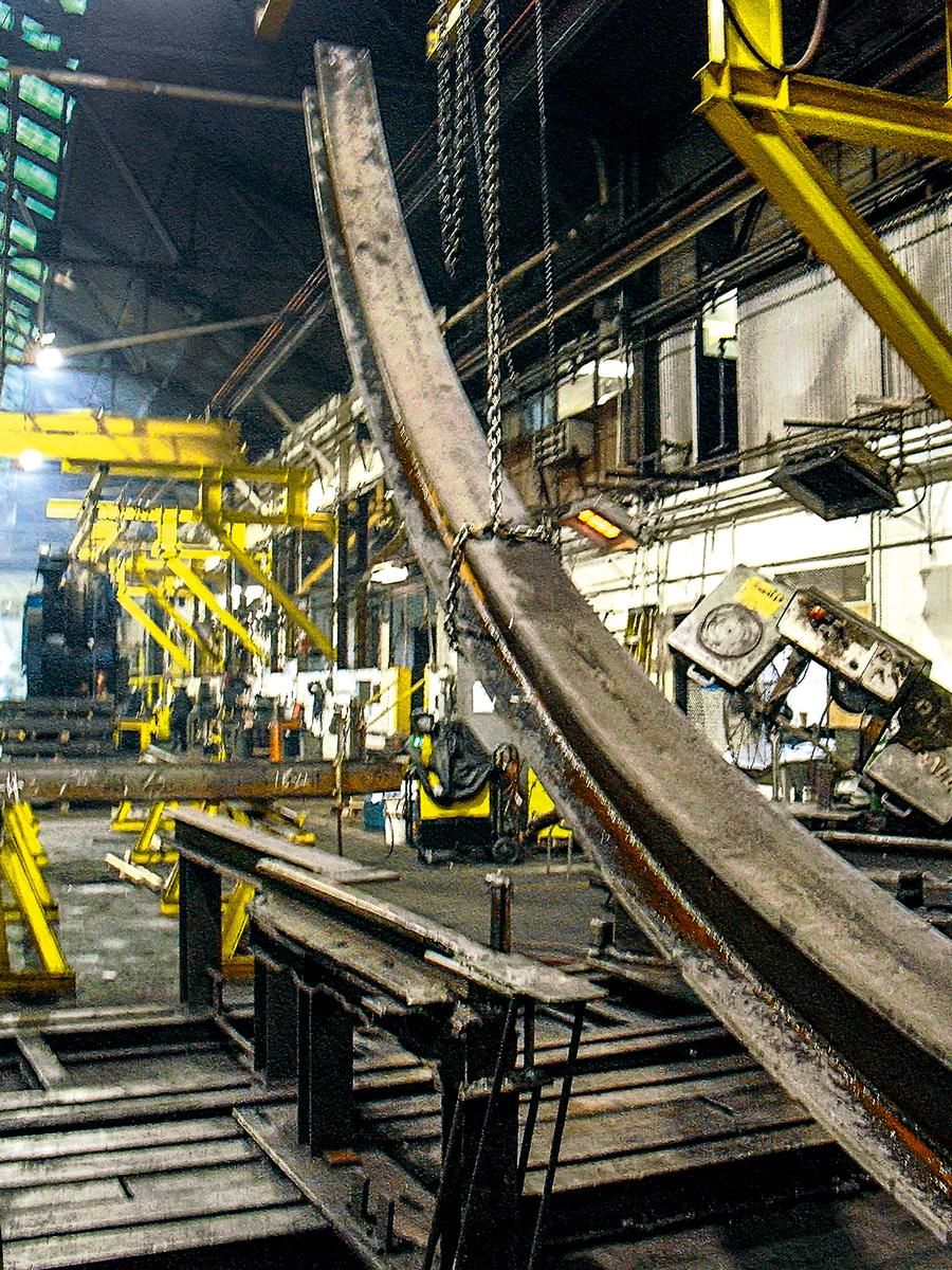 Fertigung eines Ausbauprofilbogens im Stahlwerk 