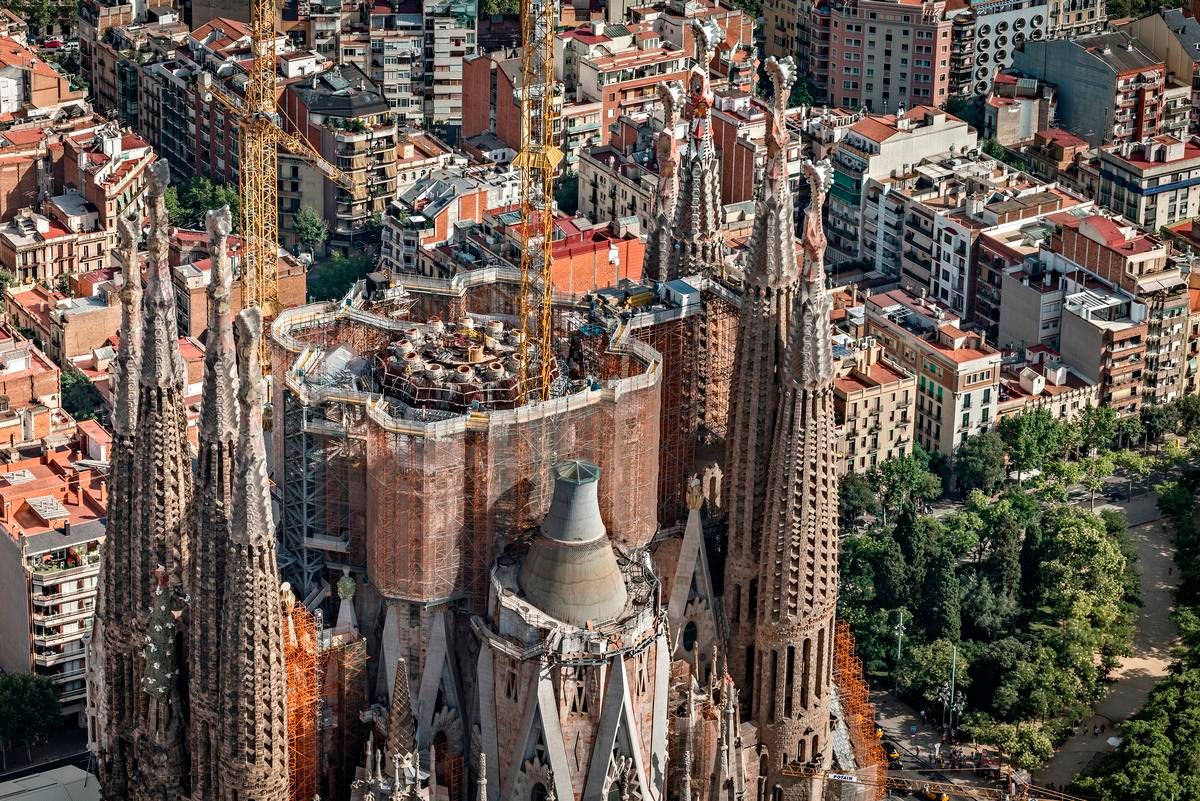 Construction in progress on top of La Sagrada Família 