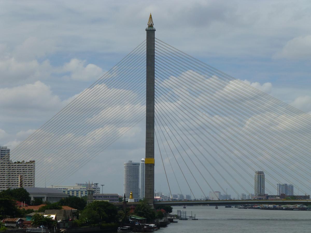 Rama VIII Bridge 