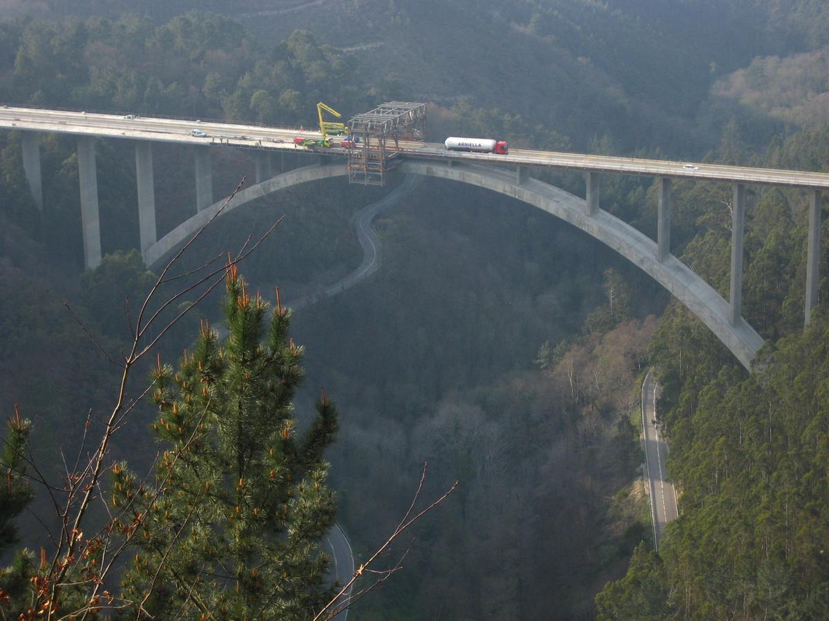 Pintor Fierros-Talbrücke 