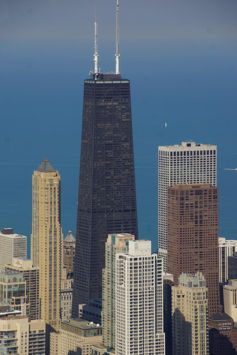 restaurant in john hancock tower chicago