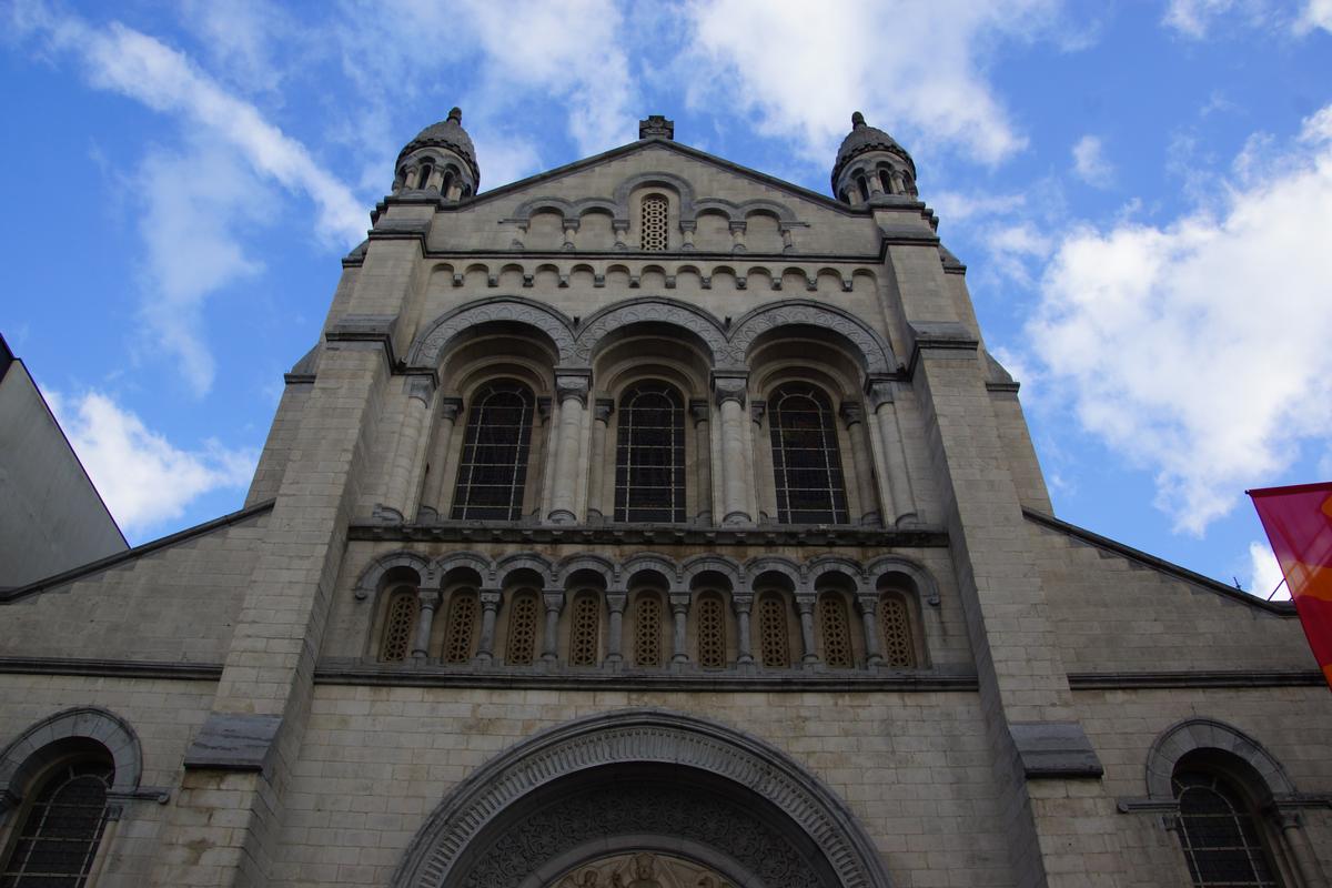Eglise Saint-Michel-et-Saint-Pierre 