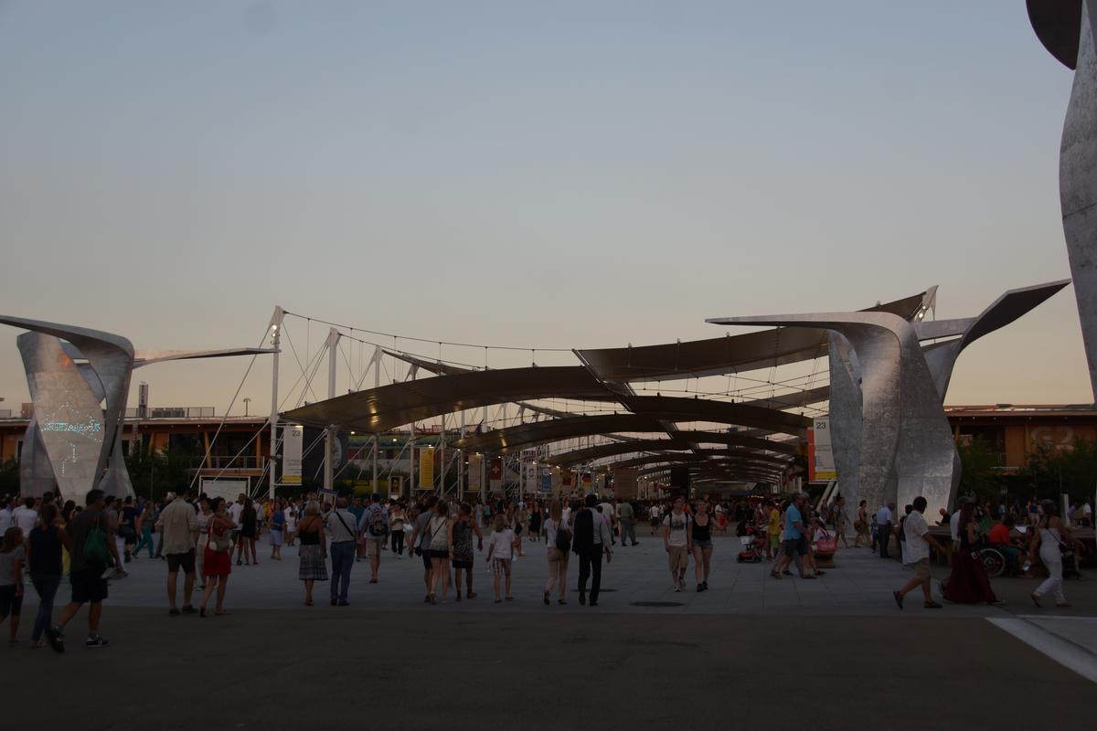 Couverture des Cardo & Decumano (Expo 2015) 