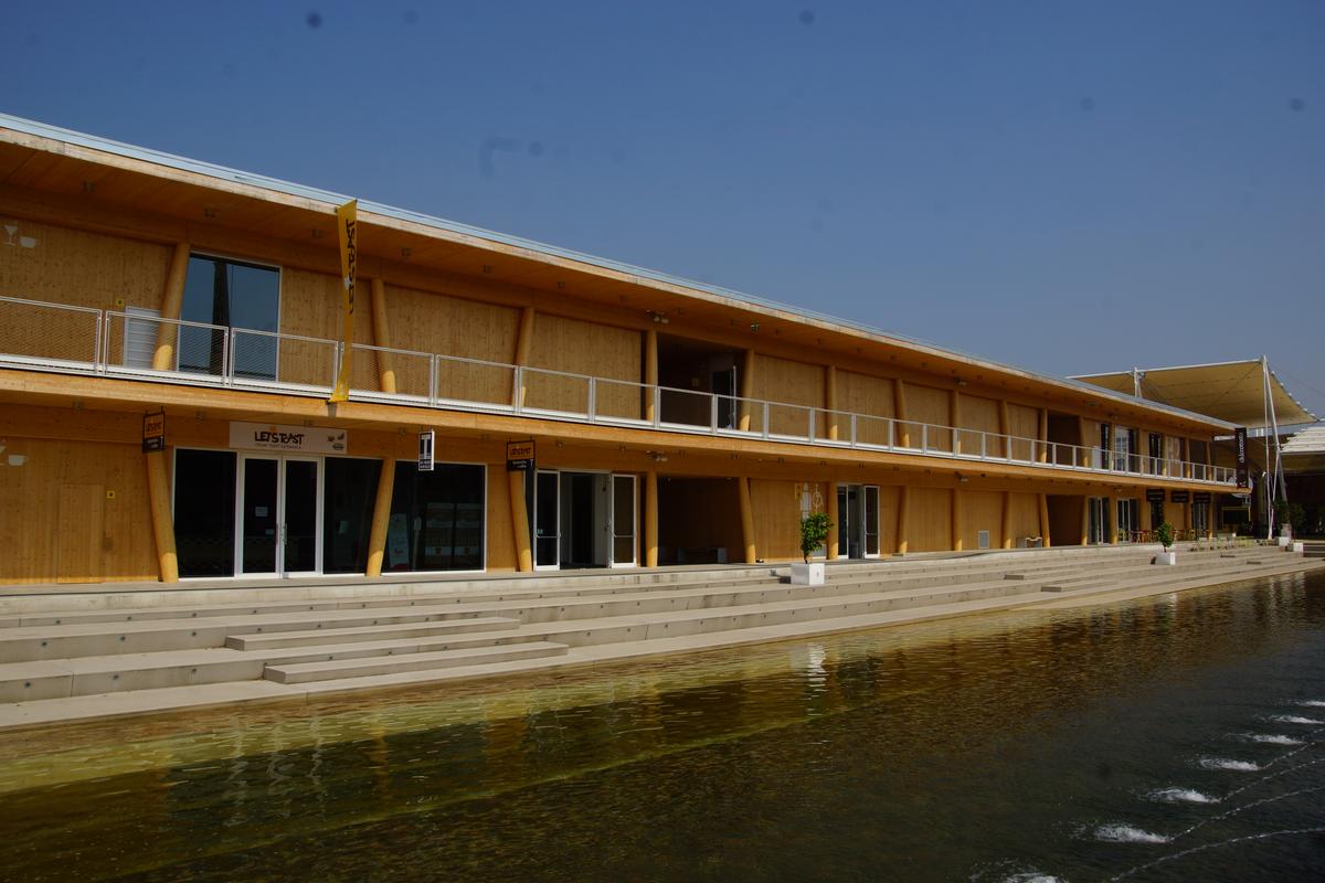 Expo 2015 - standard timber service building 