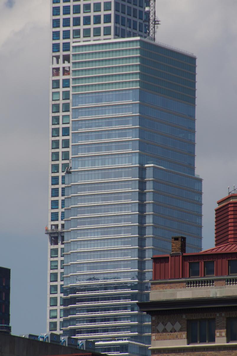 Bloomberg Tower 