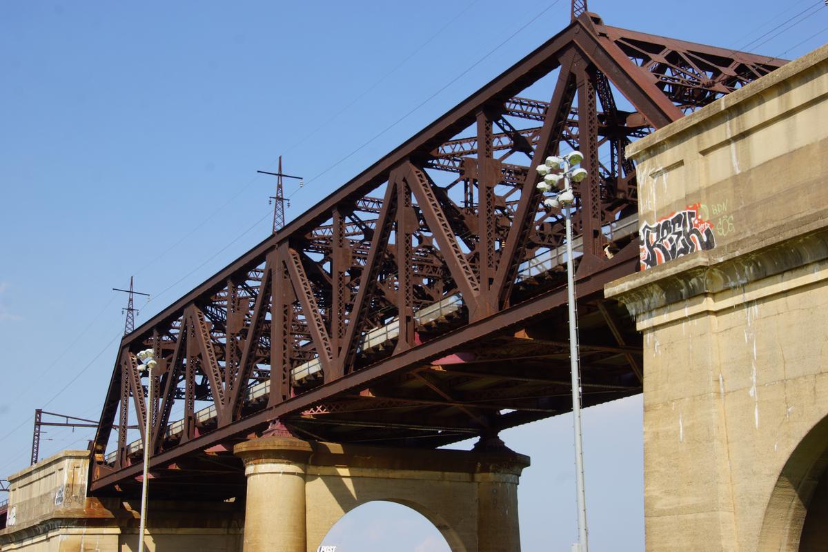 Hell Gate Bridge Bronx Kill Span (Manhattan/Queens, 1916) | Structurae