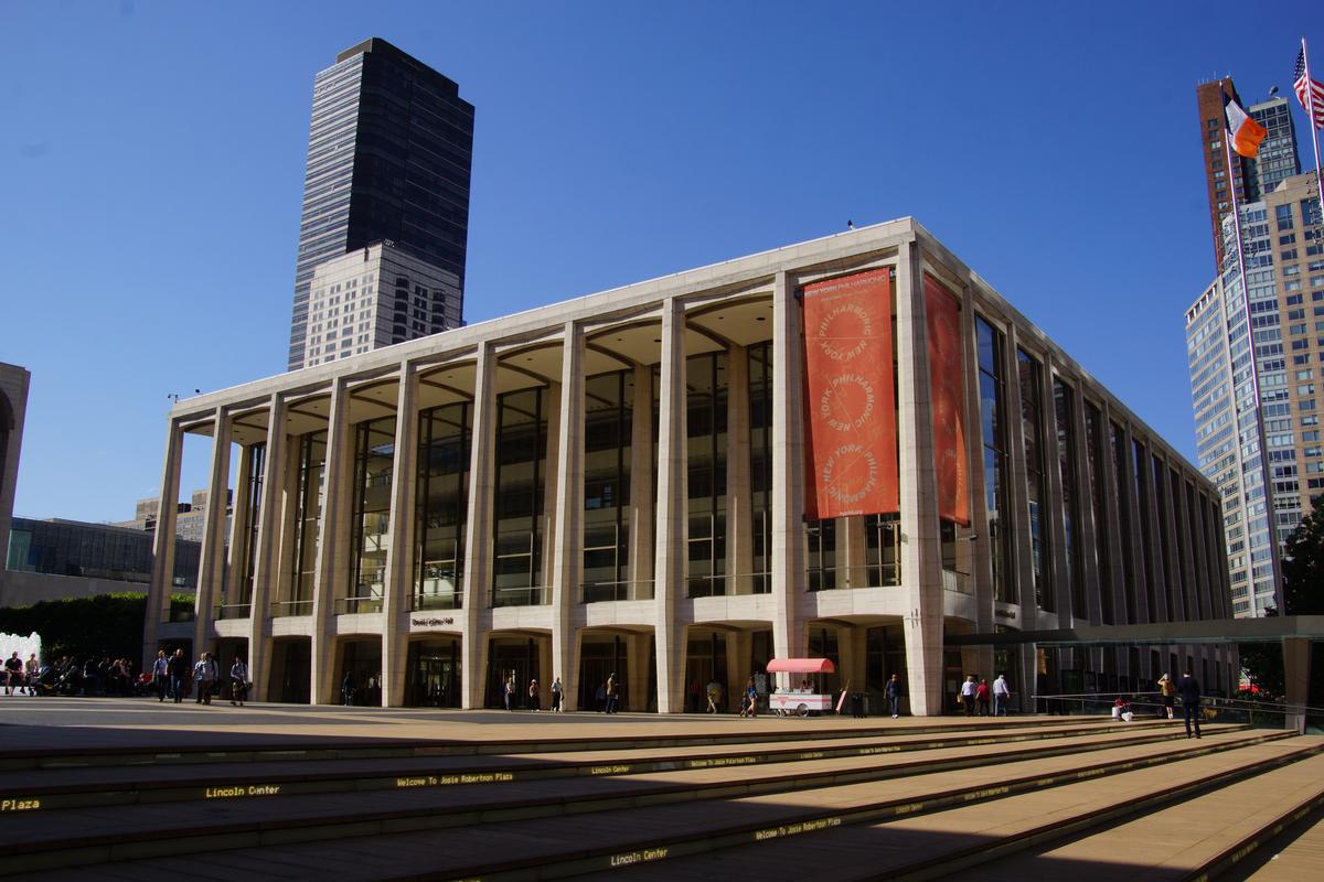 Avery Fisher Hall 