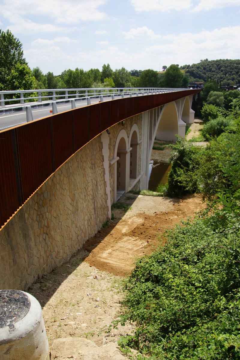 Brücke in Besalú 