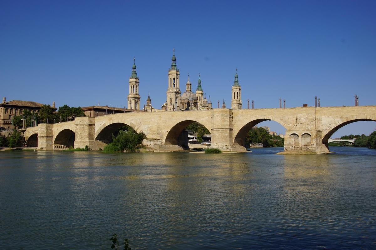 Pont de pierre (Saragosse, 1437) Structurae