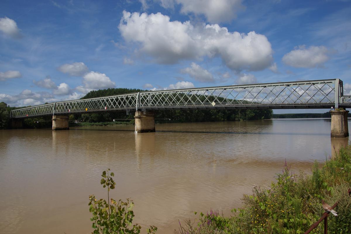 Pont de Langoiran 