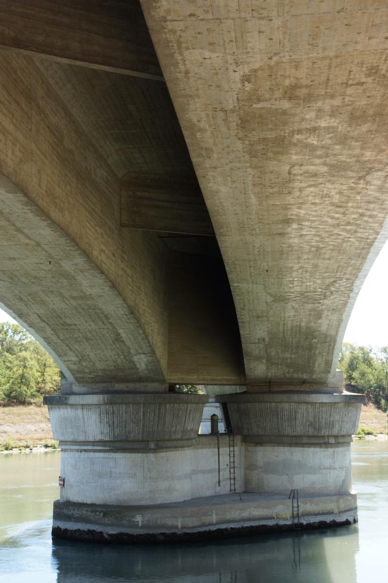 Donzère-Mondragon Canal Bridge 