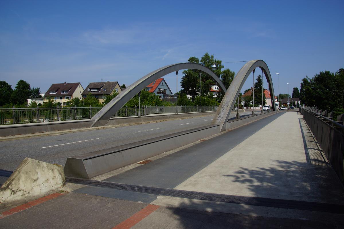 Pont de la Hannoversche Strasse 