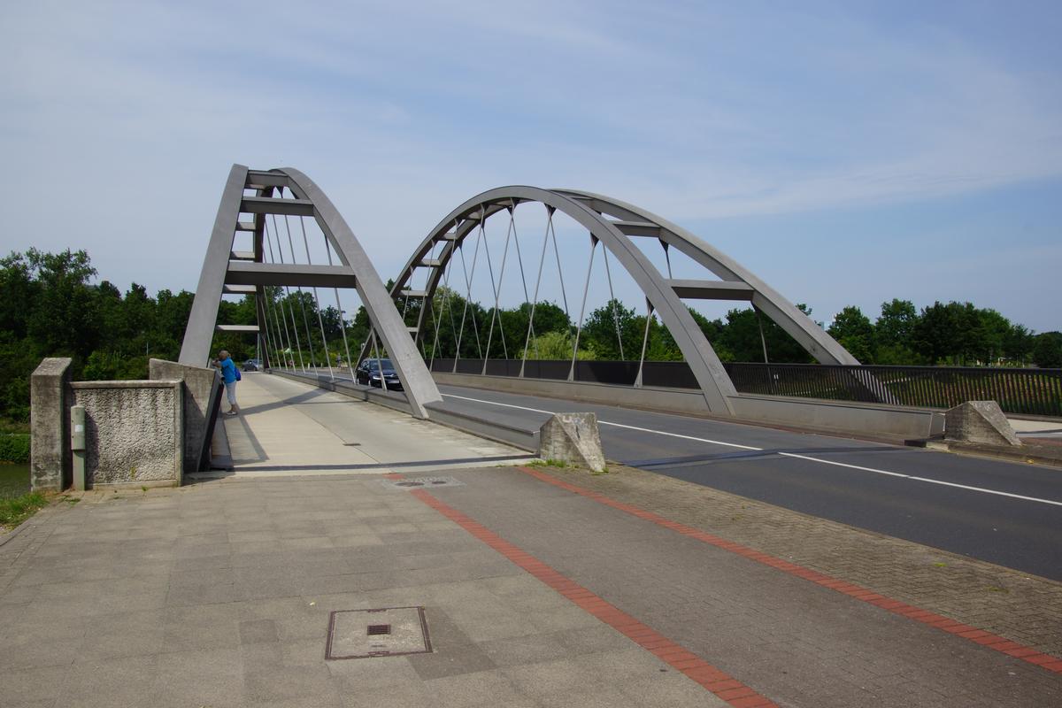 Pont de la Pasteurallee 